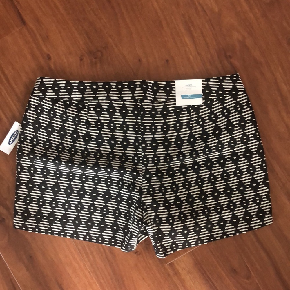Old Navy - Cute printed shorts - size 10 - Picture 3 of 3